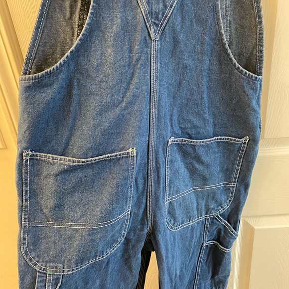 Liberty Bib Overall size 34 by 30 excellent condition no tear clean no stains - Picture 6 of 10